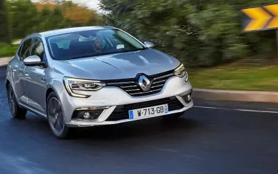 Renault Megane 4 jaki silnik wybrać - uniknij najczęstszych błędów