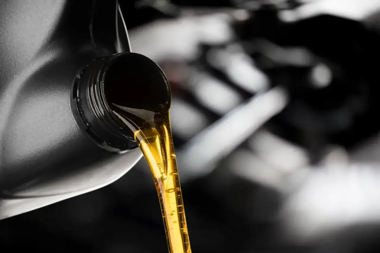 Motul 5W-30 - jak dobrać właściwy olej do silnika?