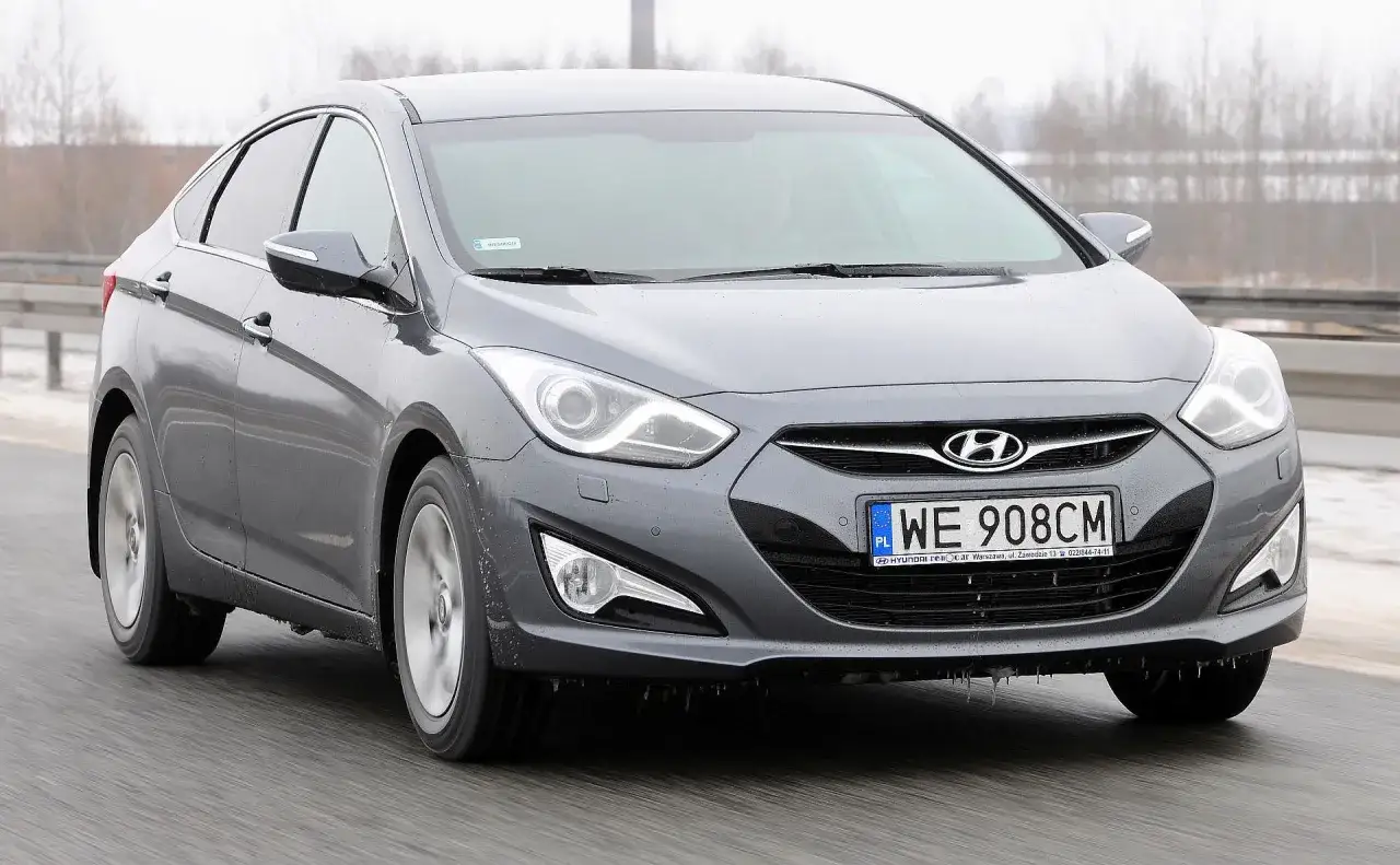 Zdjęcie Hyundai i40 jaki silnik - porównanie silników benzynowych i diesla